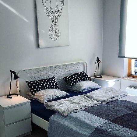 Shiraz Trio Apartament Warsawa Bagian luar foto